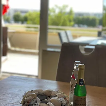 Yachtclub-fehmarn *